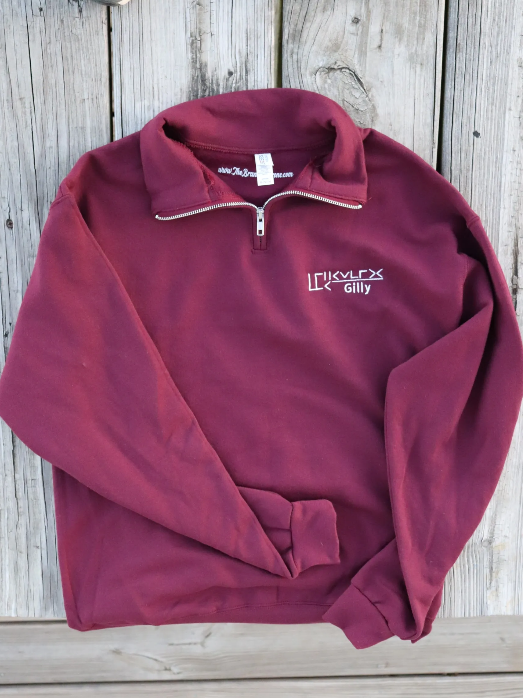 Simple Mustang Freeze Brand Quarter Zip